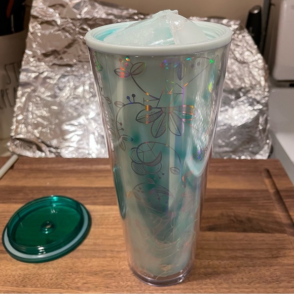 Starbucks Winter Holiday Color Changing Mint Green Venti Tumbler - Picture 12 of 14